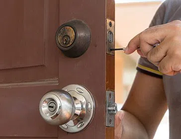 Gallery Locksmith Store Orinda, CA 925-276-0162 Gallery Locksmith Store Orinda, CA 925-276-0162 - 7-Lock-Installation